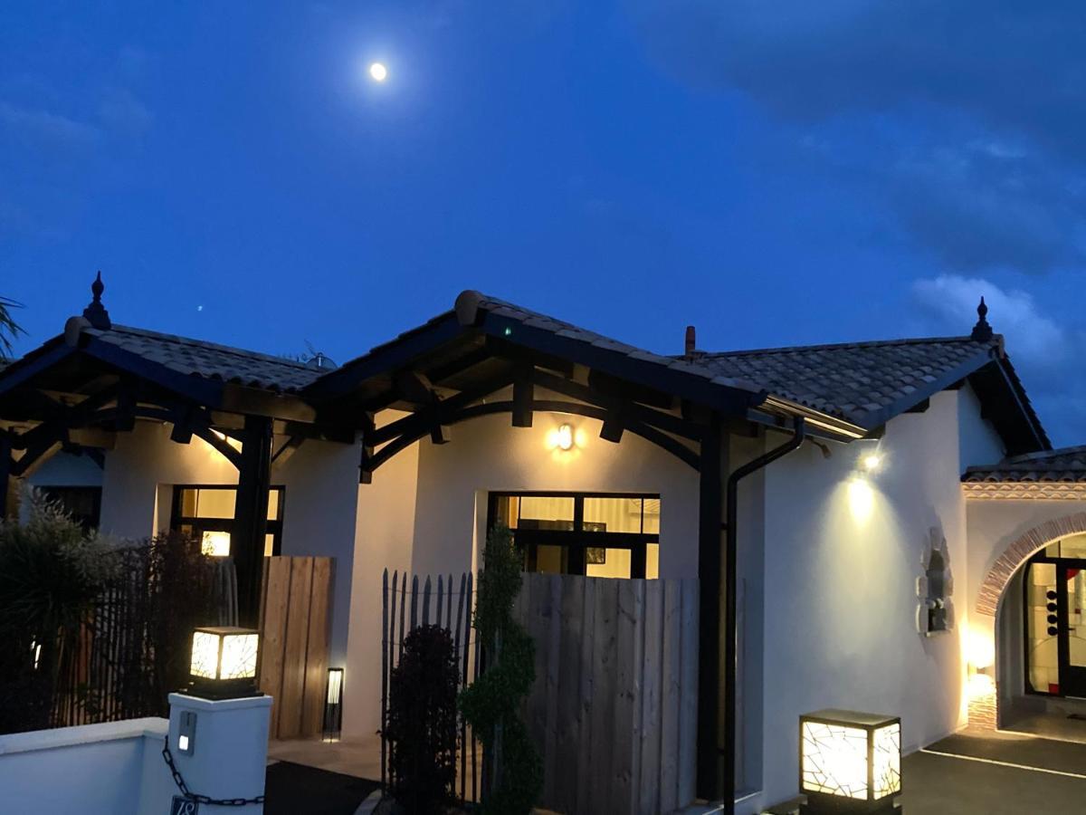 Hotel Particulier - Les Lodges Du Bassin D'Arcachon- Petit-Dejeuner Sur Demande- Prestations Haut De Gamme Gujan-Mestras Bagian luar foto